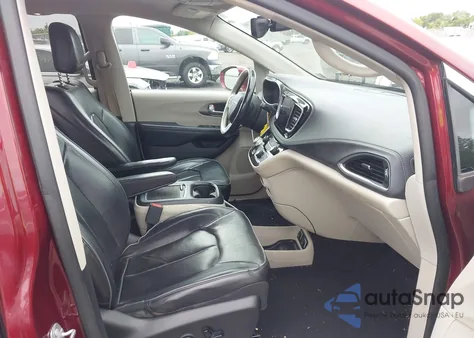 2017 Chrysler Pacifica Limited z USA, uszkodzony, nr VIN 2C4RC1GGXHR753592